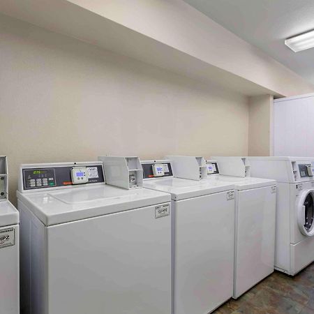 Extended Stay America Select Suites - Cleveland - Avon Esterno foto